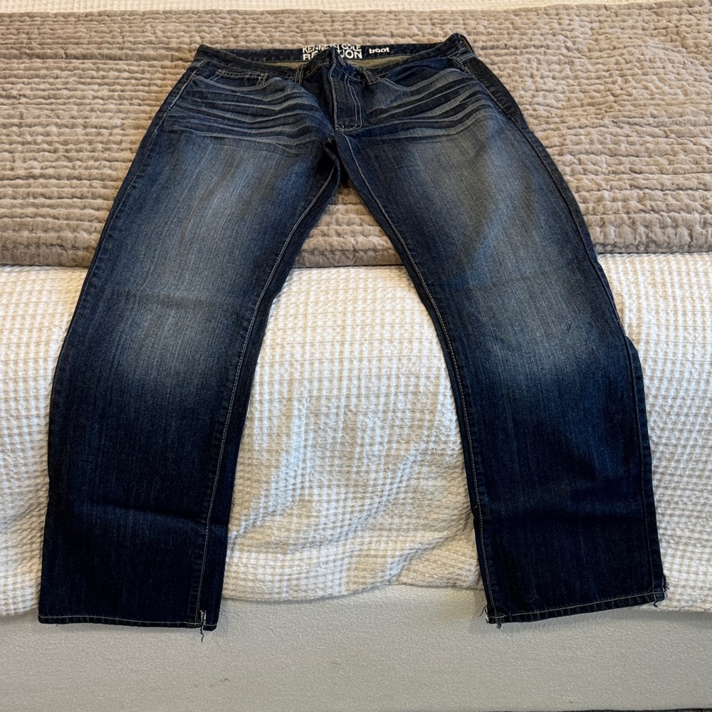 Kenneth Cole Dark Blue Relaxed Jeans EXCELLENT CONDITION